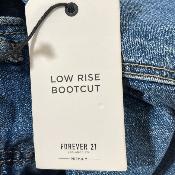 FOREVER 21 PREMIUM Low Rise Slim Fit Bootcut Leg Denim Jeans Size 30 NEW - Picture 11 of 12